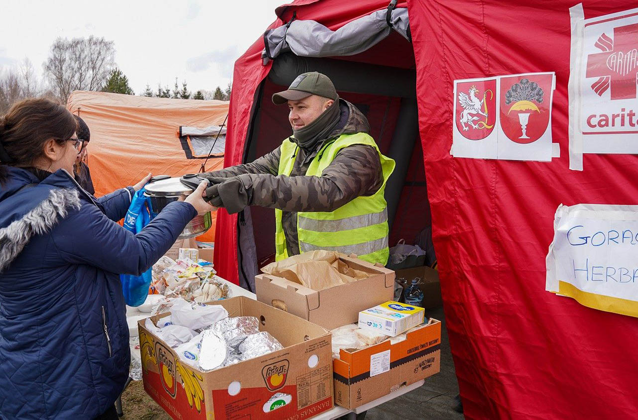 Caritas Quốc tế kêu gọi mở hành lang nhân đạo cho người Ucraina di tản