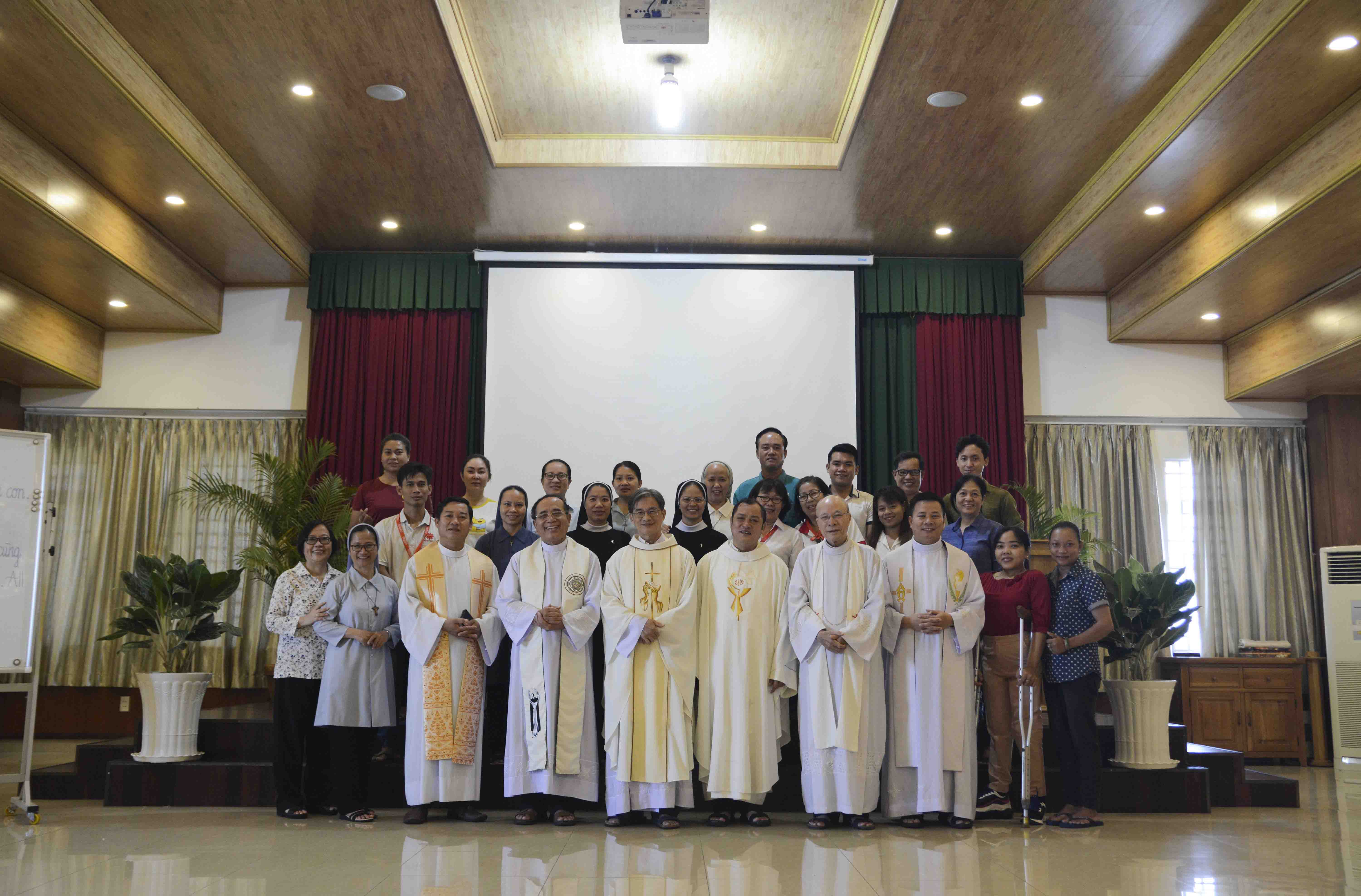 Caritas Việt Nam: Khóa tập huấn gây quỹ II