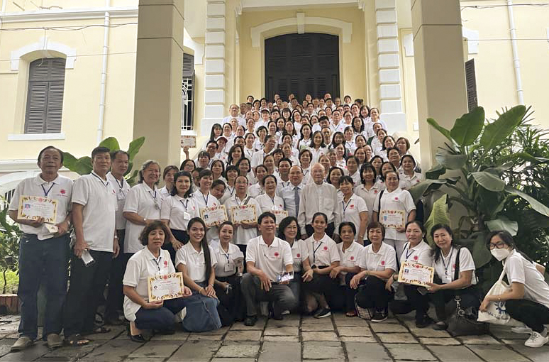 Caritas TGP Sài Gòn:  Kết thúc khóa tập huấn căn bản thứ 13