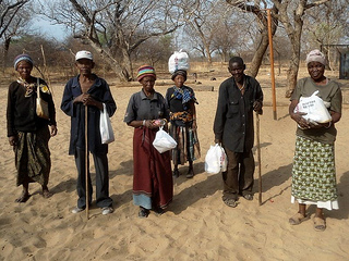 Nữ tu Caritas lên đường chiến đấu với nạn đói ở Namibia