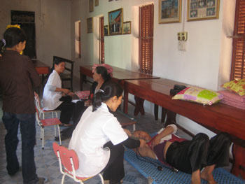 Caritas Bắc Ninh tổ chức khám bệnh miễn phí cho người nghèo