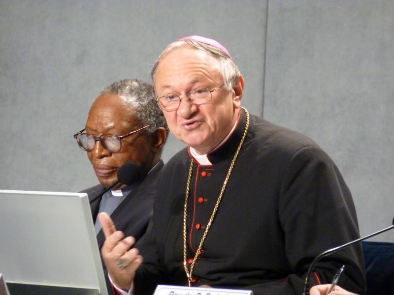 Đại diện Tòa Thánh kêu gọi rút ra bài học từ dịch Ebola