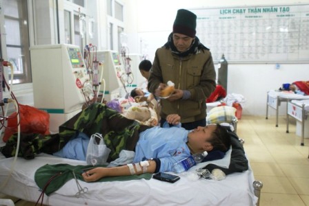 Caritas Hải Phòng hỗ trợ cháo dinh dưỡng và bánh mì giò tại bệnh viện Kiến An