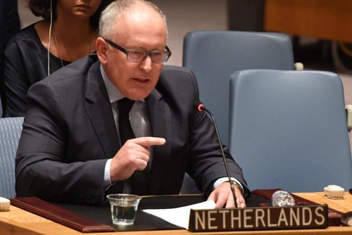 Bài phát biểu gây xúc động của ngoại trưởng Hà Lan về MH17