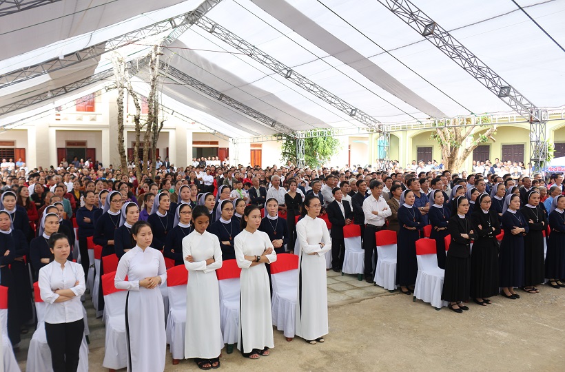 Giáo Phận Hà Tĩnh: Khánh thành Trung tâm Khuyết tật Thiên Ân - niềm vui của những mảnh đời bất hạnh