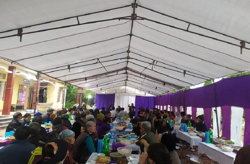 Caritas Hải Phòng: Giáng Sinh Ấm Áp Tại Bệnh Viện Phong Chí Linh