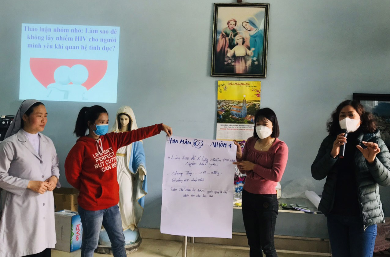 Caritas Lạng Sơn: Tập huấn chăm sóc sức khỏe cho người có H với chủ đề “Quan Hệ An Toàn”