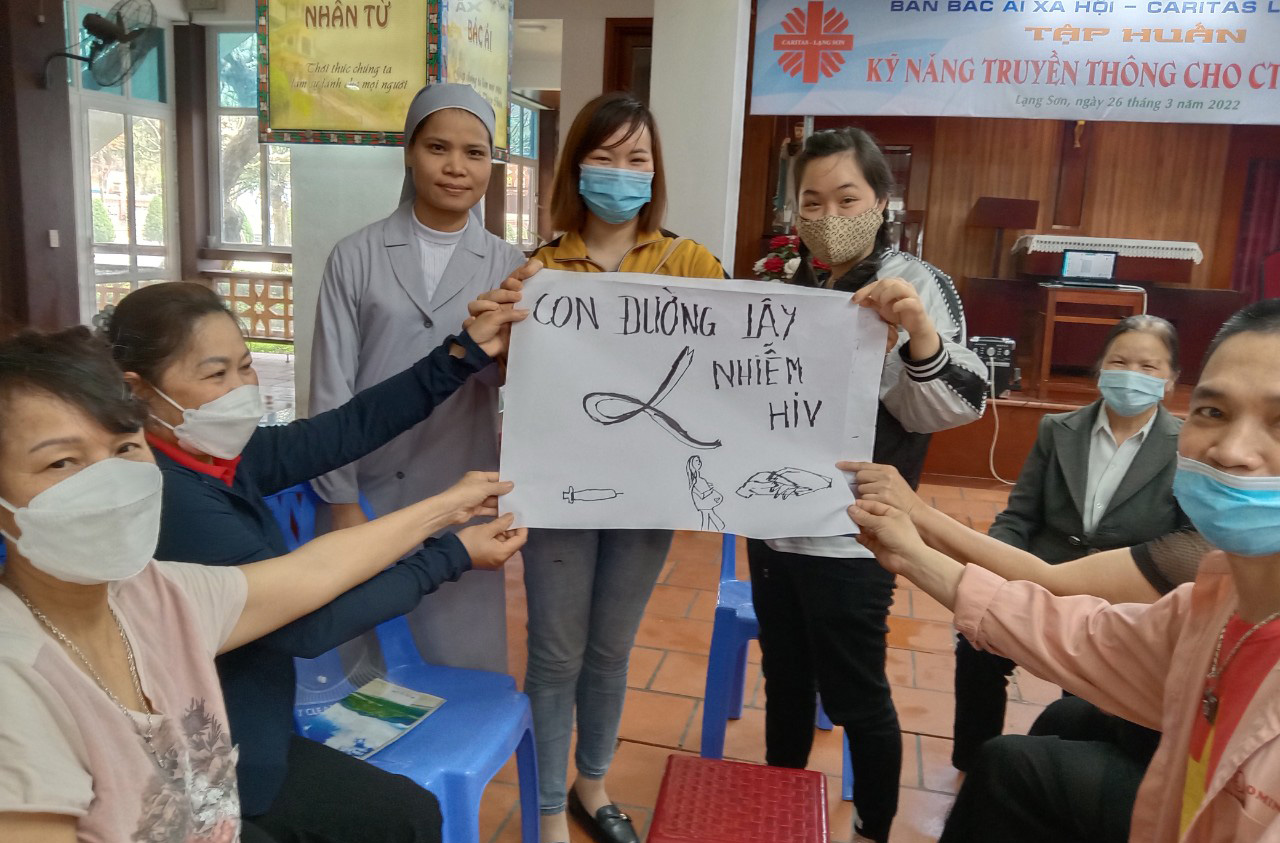 Caritas Lạng Sơn: Khóa tập huấn “Kỹ Năng Truyền Thông” cho các cộng tác viên và tình nguyện viên HIV
