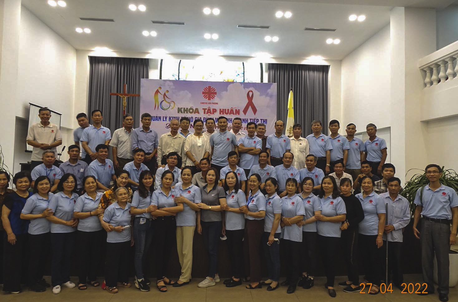 Caritas Hải Phòng: Khóa tập huấn “Quản lý kinh tế hộ gia đình và kinh doanh tiếp thị dành cho NKT, NCH và cộng tác viên”