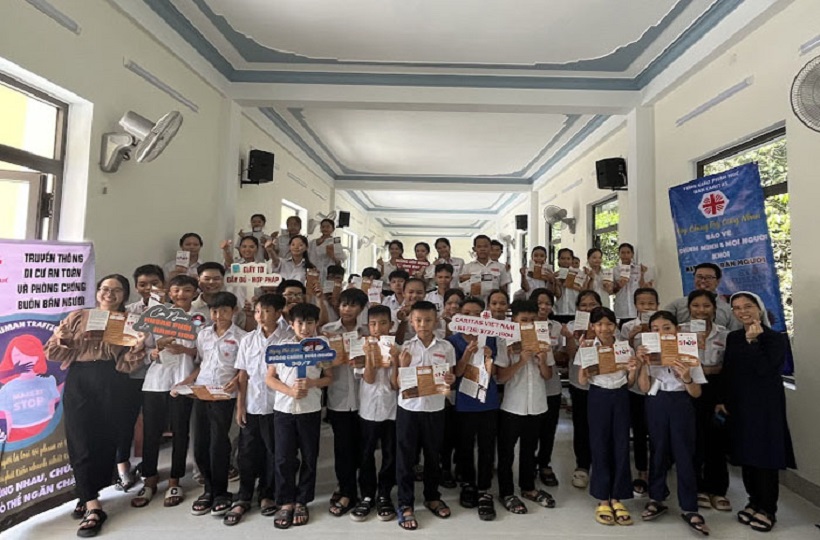 Caritas Huế: Truyền thông về di cư an toàn và cách phòng chống nạn buôn bán người.