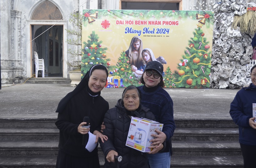 Caritas Thái Bình: Đại Hội Bệnh Nhân Phong Mừng Noel năm 2024 