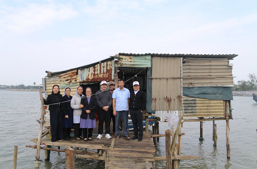 Caritas Huế - Triển khai hỗ trợ tái thiết sau bão số 6 (Trà My)