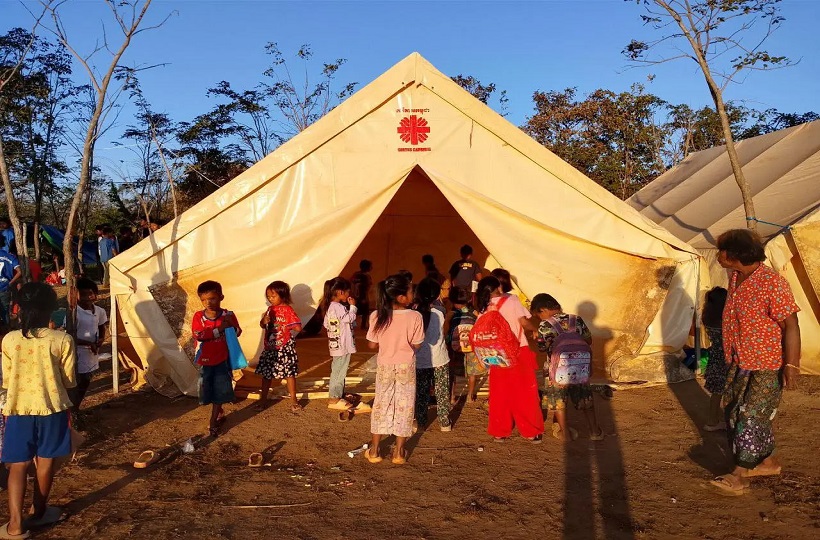 Caritas Campuchia tăng cường viện trợ cho các gia đình phải di dời dọc biên giới Thái Lan - Campuchia