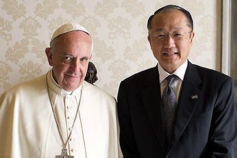 Đức Thánh cha và chủ tịch Ngân hàng thế giới thảo luận cách giảm nghèo đói