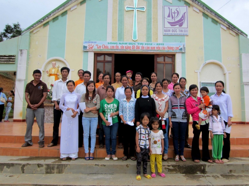 Caritas Phan Thiết lập nhóm Tín Dụng – Tiết kiệm tại giáo điểm Đa Kim 2