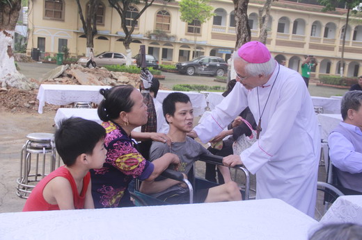 Trên 600 người khuyết tật dự thánh lễ dành cho người Khuyết Tật Giáo phận Bắc Ninh