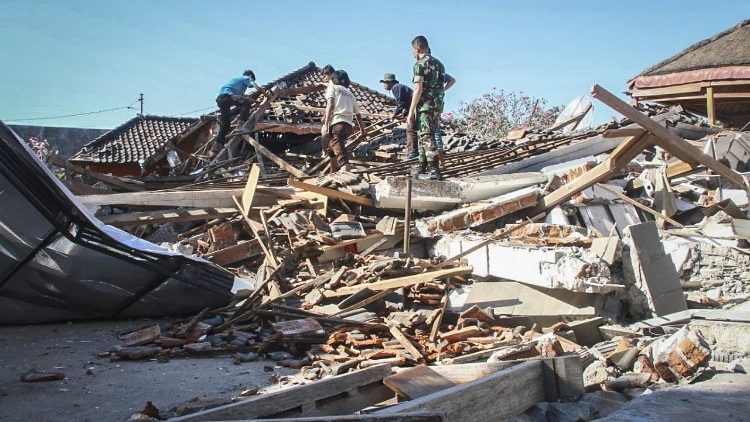 Đức Thánh Cha Phanxicô chia buồn với Indonesia về thiệt hại do động đất