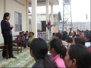 Tập huấn HIV/AIDS tại giáo xứ Nam Ban và tập huấn sức khỏe tại giáo họ B’Dor