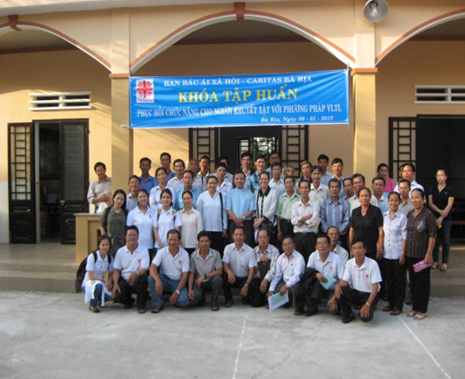 Caritas Bà Rịa Tổ chức khóa tập huấn “Phục hồi chức năng cho người khuyết tật