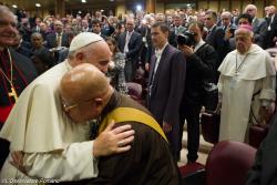 Pope Francis recalls that children have the right to be raised by a father and a mother - The family is not an ideology