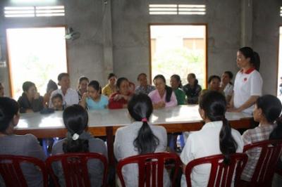 Caritas Phan Thiết tổ chức chuyên đề sức khỏe cho chị em phụ nữ Cà Tang