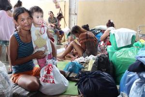 Caritas trợ giúp nạn nhân lũ lụt Philippines